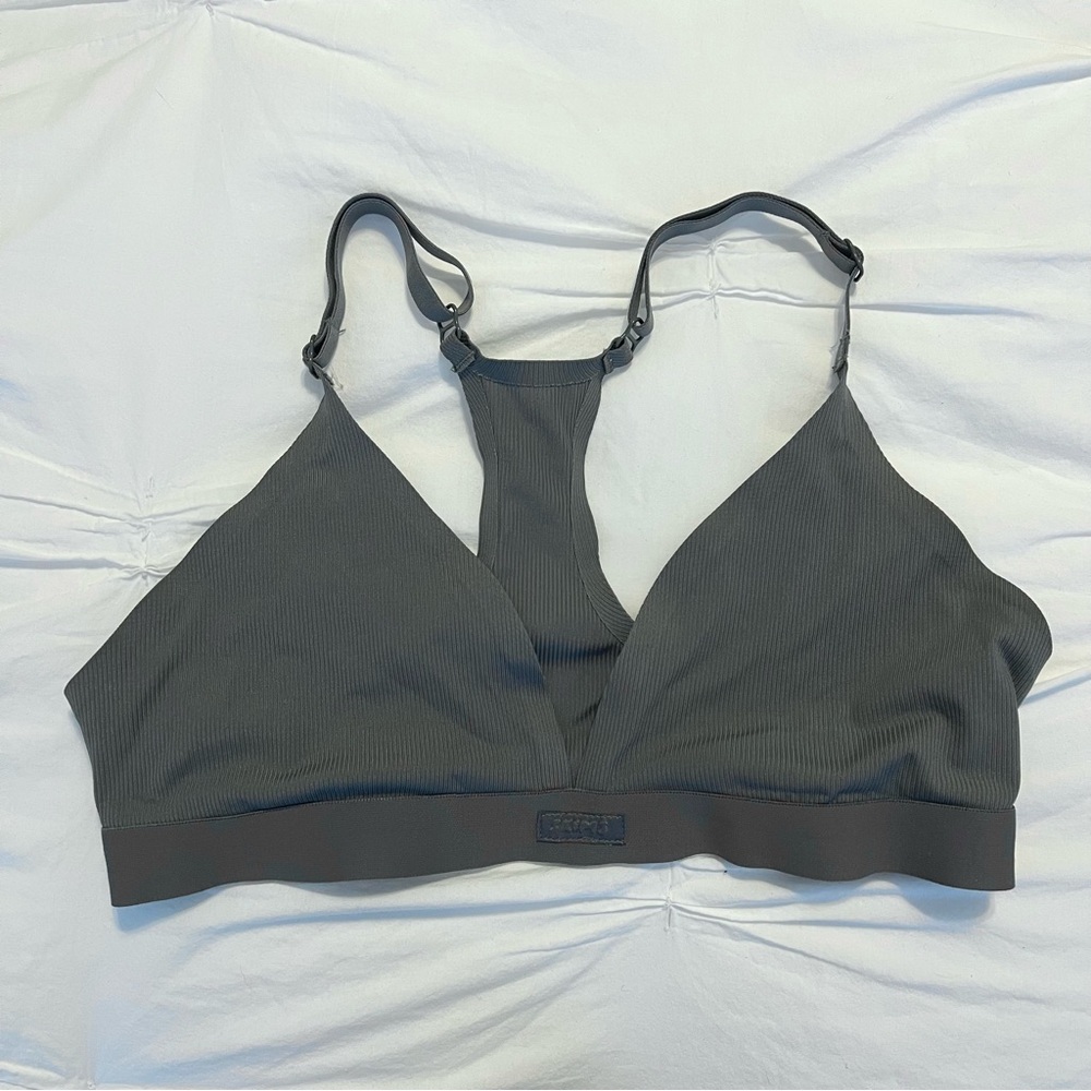 SKIMS Smooth Rib Racerback Triangle Bralette - Picture 2 of 5